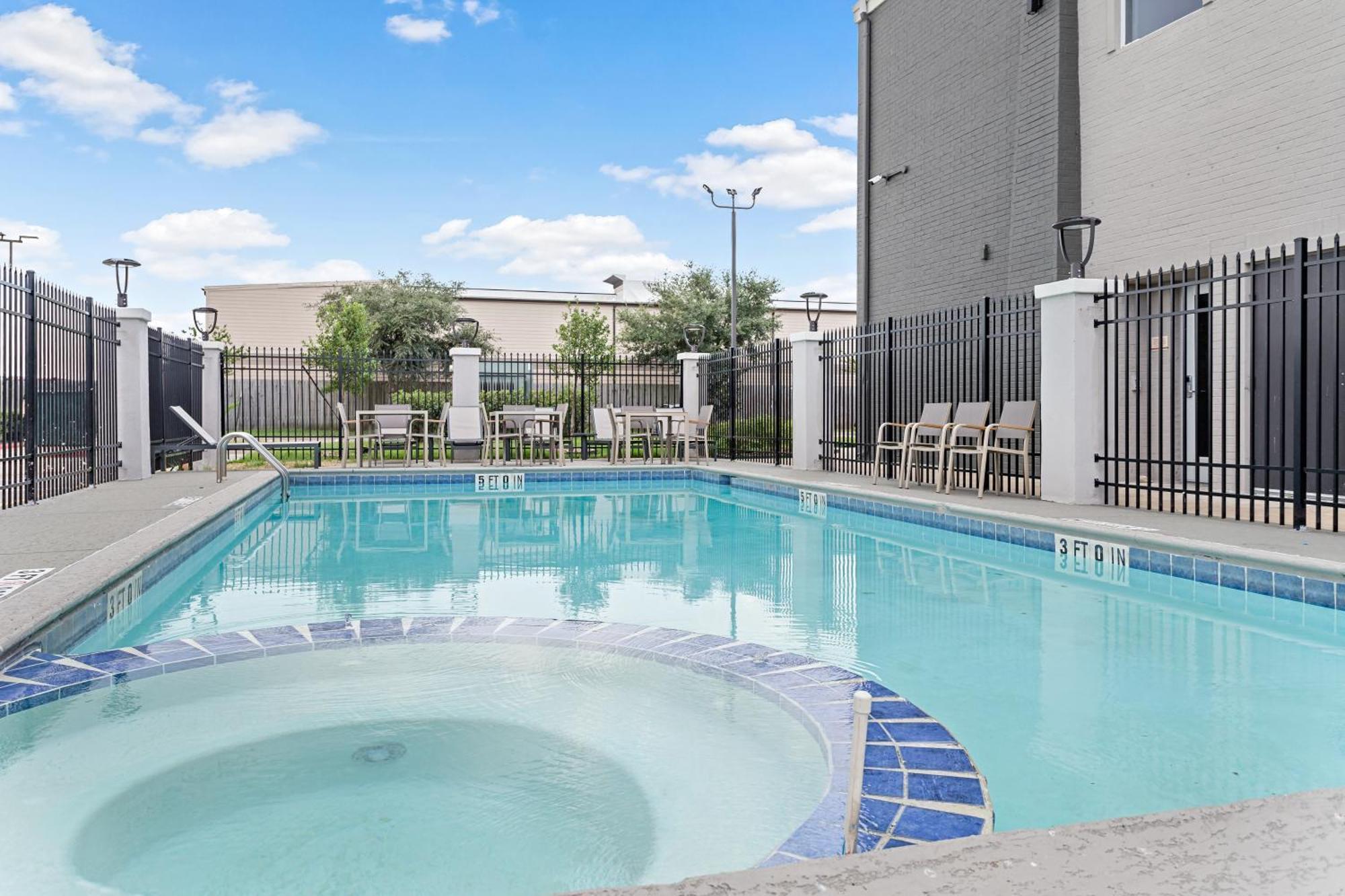 Hawthorn Extended Stay By Wyndham Port Arthur Exterior foto